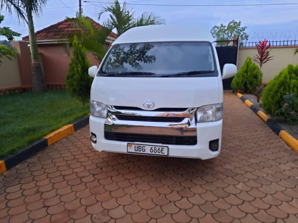 TOYOTA HIACE Model 2016